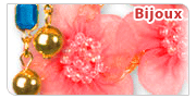 Bijoux : Les Bijoux. Des parures classiques: colliers, boucles d'oreilles, cha�nes de buste ou de cheville aux ornements les  plus coquins.