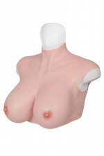 Buste ultra-réaliste taille XL : Buste réaliste de poitrine qui s'enfile comme un bustier. Ce modèle est en bonnet H.