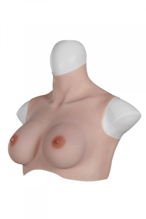 Buste ultra-réaliste taille M : Buste réaliste de poitrine qui s'enfile comme un bustier. Ce modèle est en bonnet H.